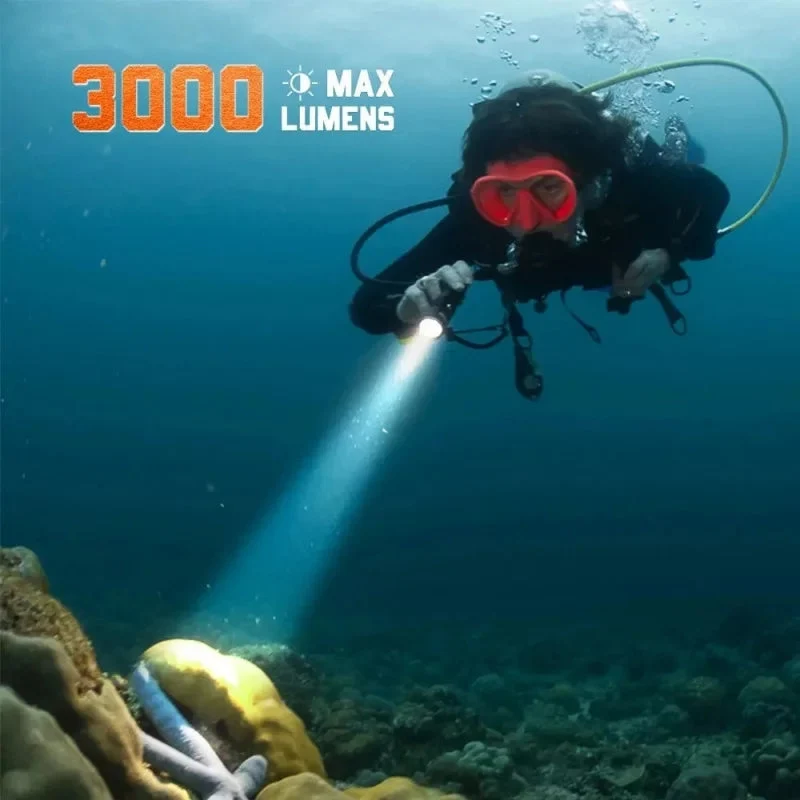 Orca Torch - D710 - Kompakte Tauchlampe - max. 3000 Lumen Schwarz