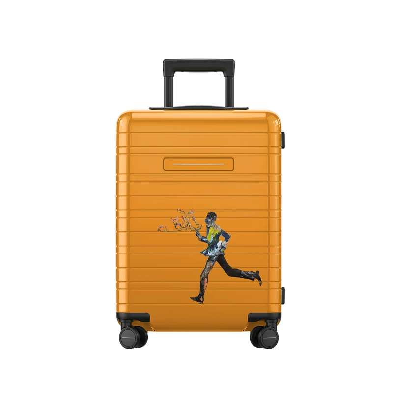 H5 Essential Wura Edition / Glossy Bright Amber / High-Performance Hard Shell / Cabin Size