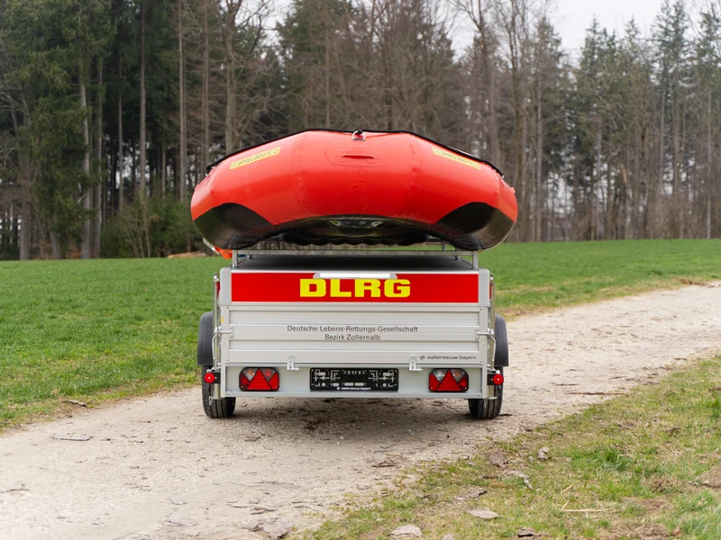 Geräteanhänger Wasserrettung - TL-AL 2515/75 Beleuchtung