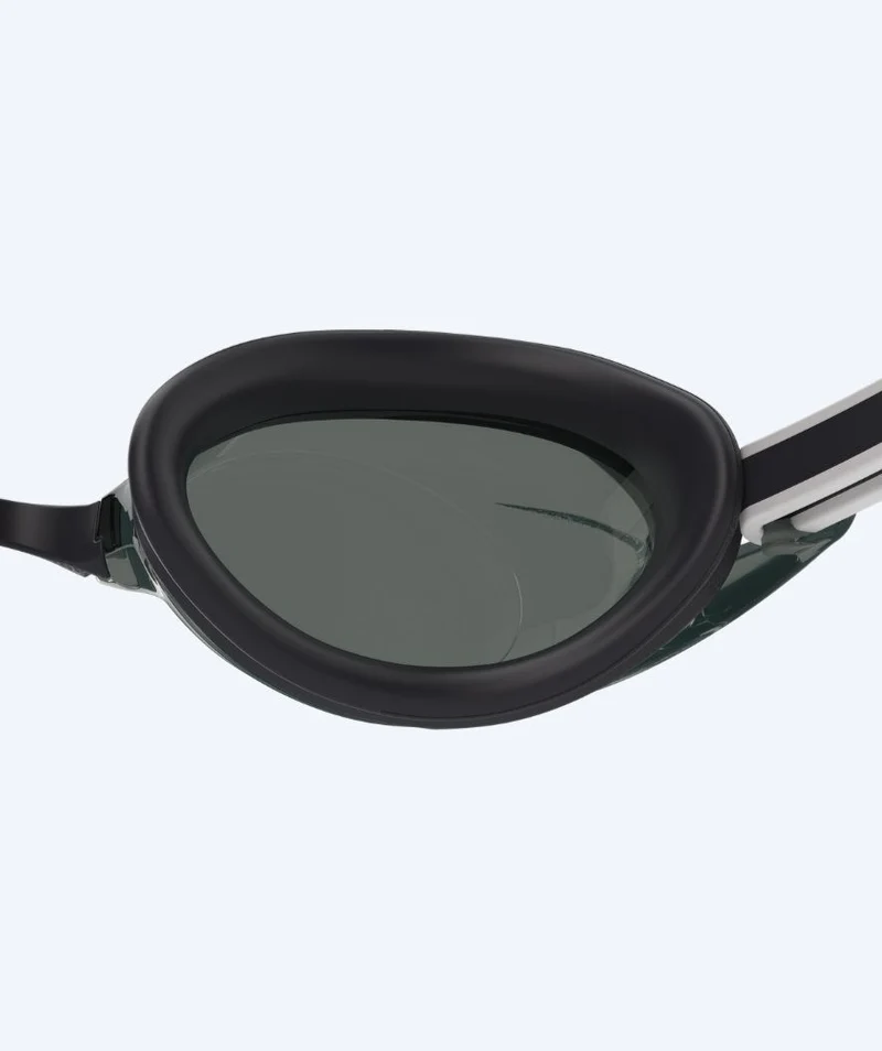 Speedo Elite Schwimmbrillen - Vanquisher 3.0 - Schwarz (Smoke Scheiben)