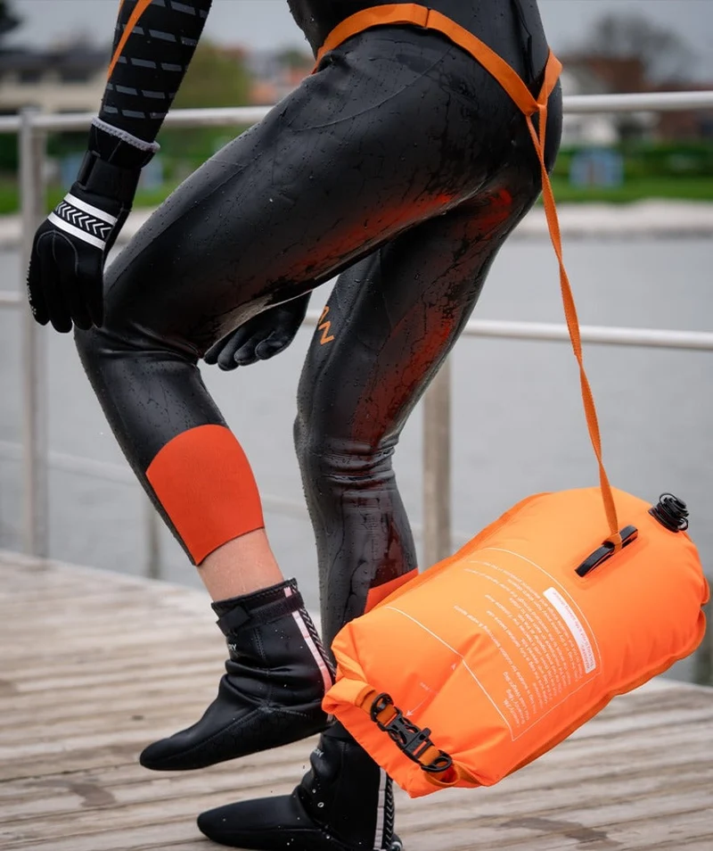 Watery Schwimmboje - Swim Buoy & Dry Bag 28L - Rosa