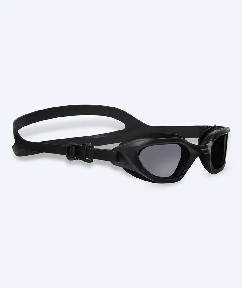 Watery Schwimmbrille für Freizeitschwimmer - Sonar - Schwarz (Smoke Scheiben)