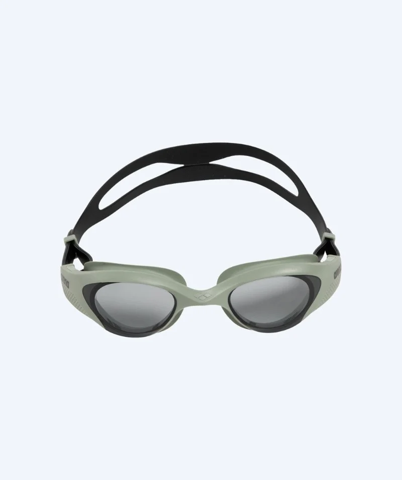 Arena Schwimmbrille für Freizeitschwimmer - The One - Schwarz/Grau (Smoke Scheiben)