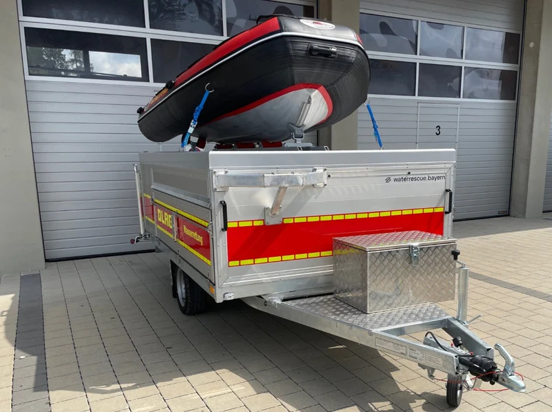 Geräteanhänger Wasserrettung - Typ Schwaben mit Boot