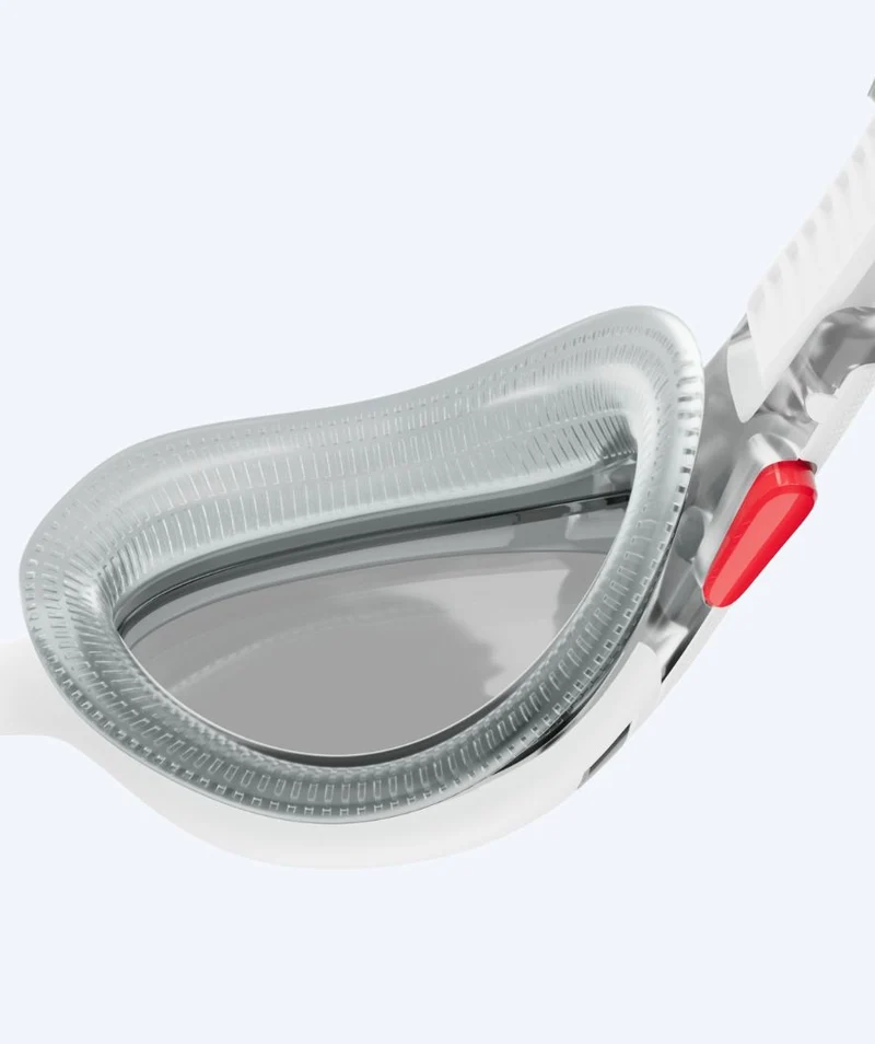 Speedo Schwimmbrille für Freizeitschwimmer - Biofuse 2.0 - Weiß (Smoke Scheiben)