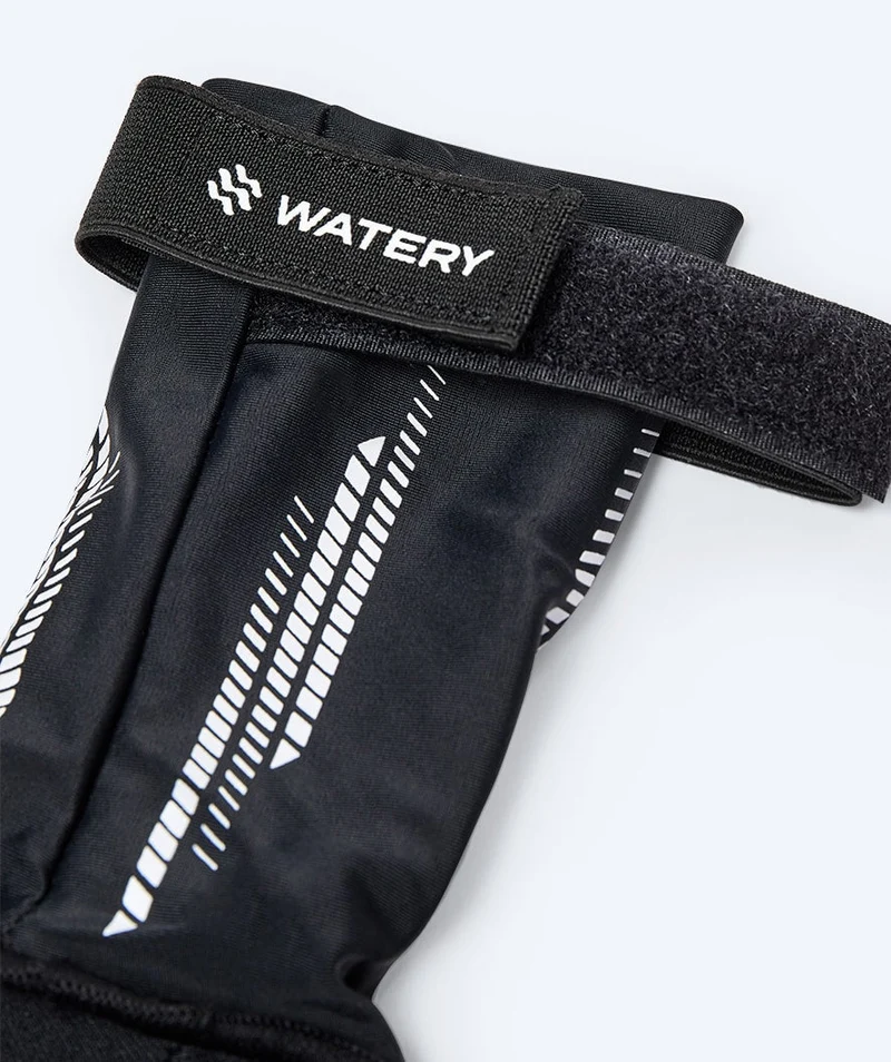 Watery Neoprenset - Calder Pro (2,5 - 4mm) - Schwarz