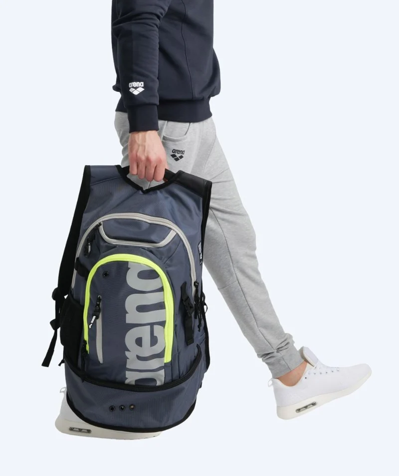 Arena Schwimmrucksack - Fastpack 3.0 40L - Dunkelblau