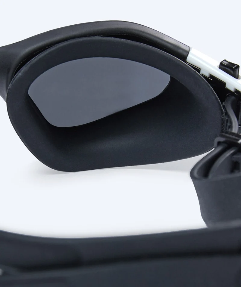 Watery Schwimmbrille für Freizeitschwimmer - Raven Mirror - Schwarz/Weiß
