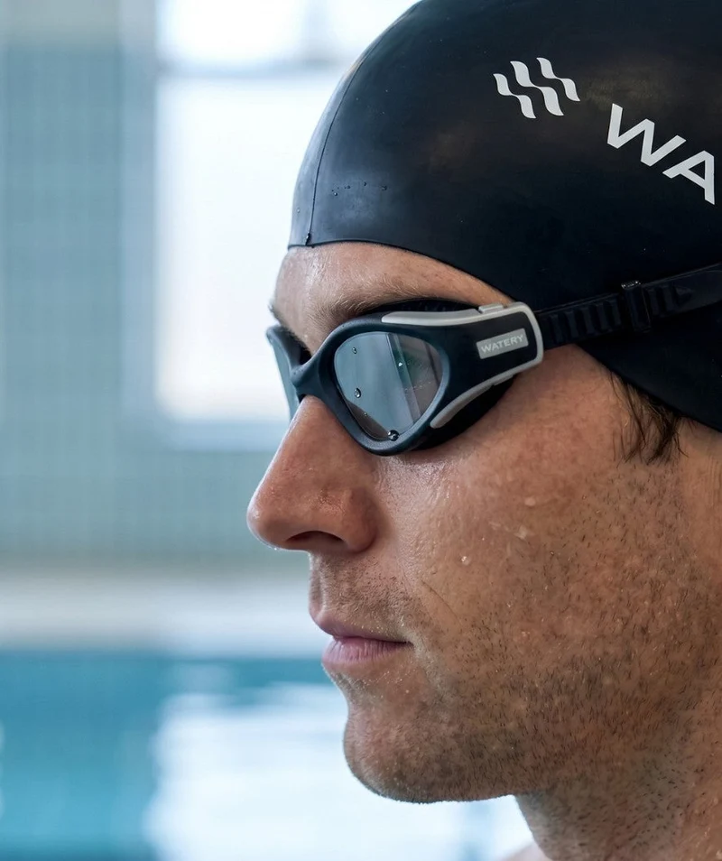 Watery Schwimmbrille für Freizeitschwimmer - Kelvin Active - Schwarz/Silber