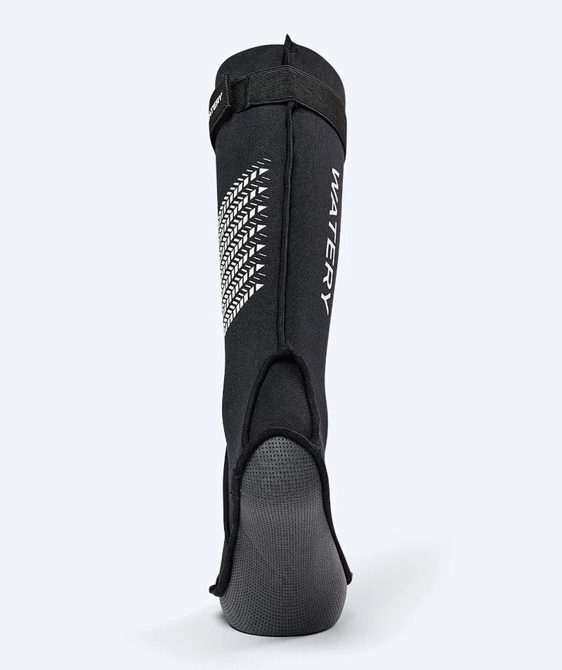 Watery Neoprensocken für Freiwasser - Calder Pro (2mm) - Schwarz