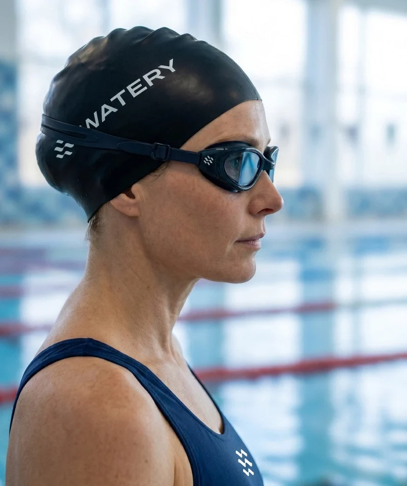 Watery Schwimmbrille für Freizeitschwimmer - Wade Active - Dunkelblau/Blau