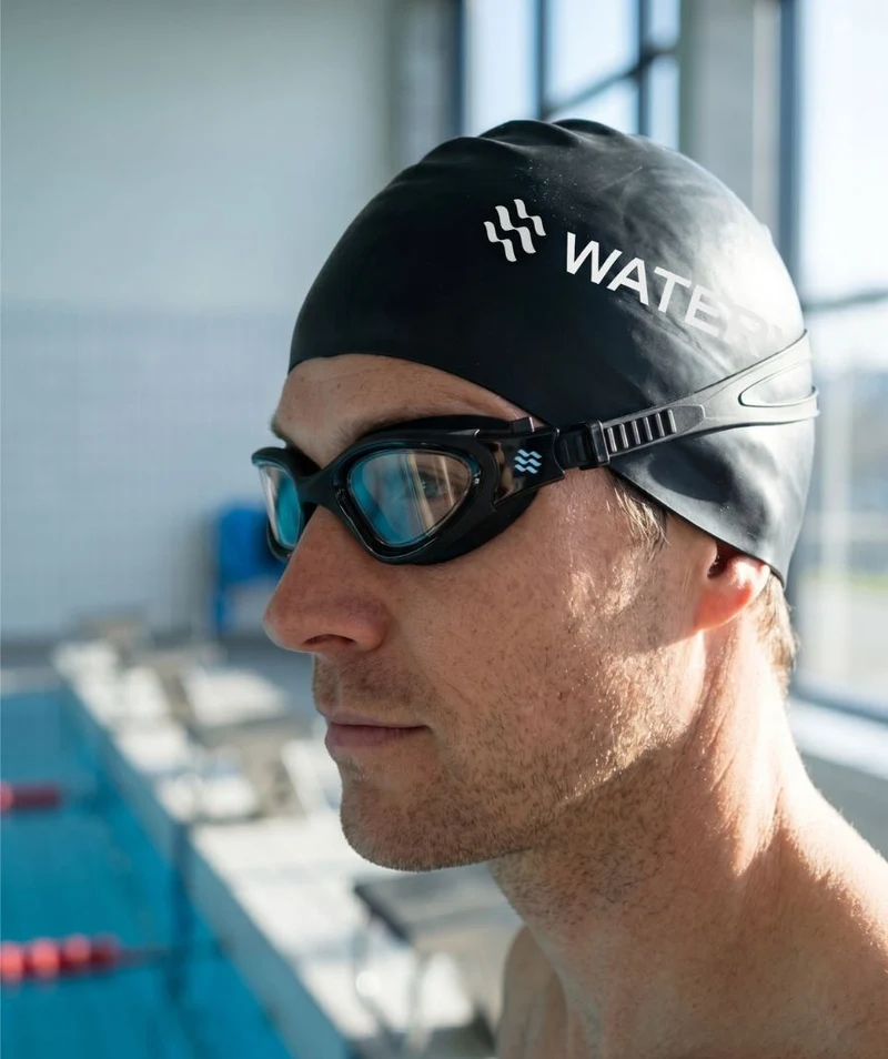 Watery Schwimmbrille für Freizeitschwimmer - Raven Active - Schwarz/Klar