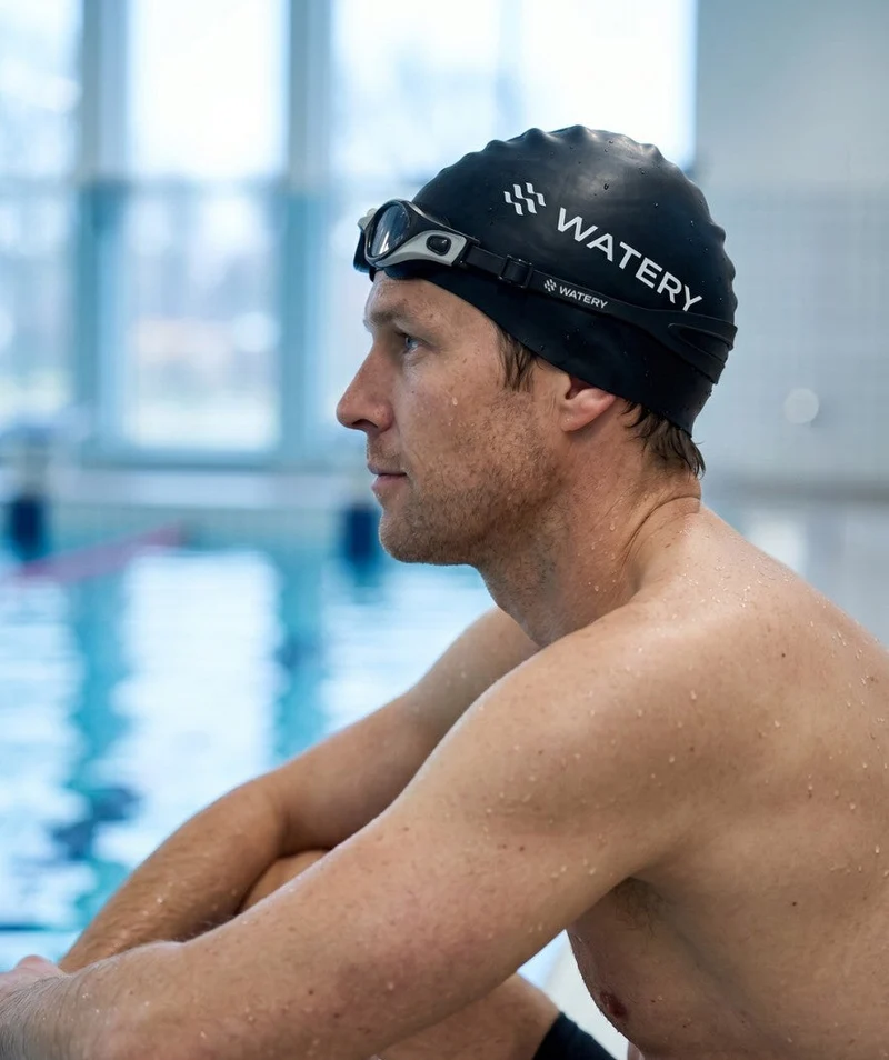 Watery Schwimmbrille für Freizeitschwimmer - Clyde Active - Grau (Smoke Scheiben)