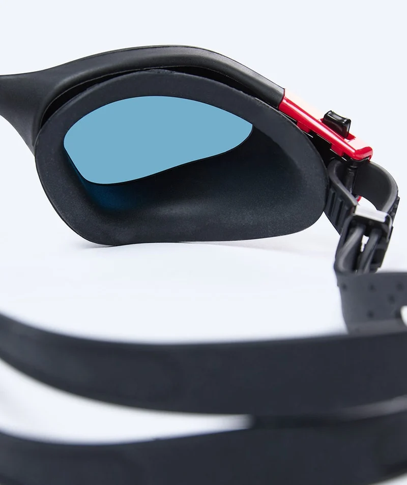 Watery Schwimmbrille für Freizeitschwimmer - Raven Mirror - Schwarz/Rot