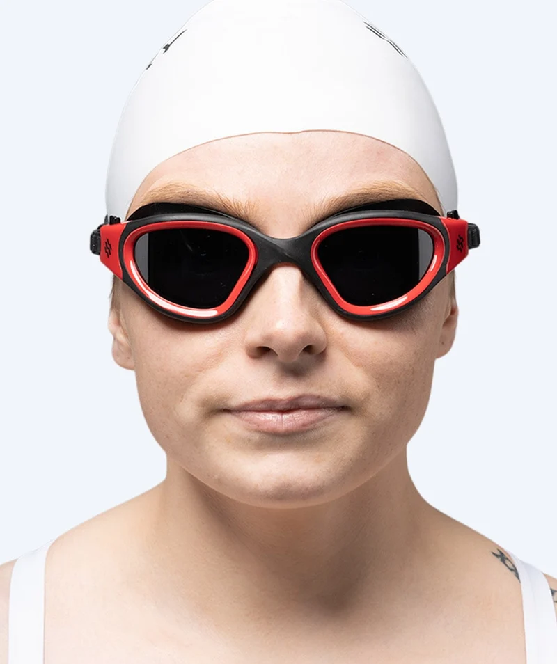 Watery Schwimmbrille für Freizeitschwimmer - Raven Active - Schwarz/Rot 1.0